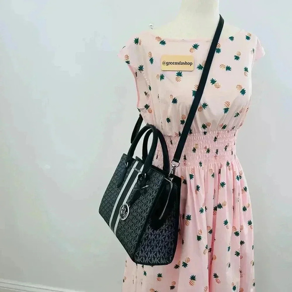 Michael Kors Purse Medium Sheila Signature Logo and Metallic Satchel Black - Picture 11 of 11